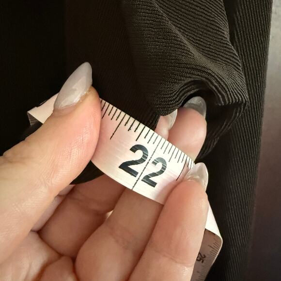 CHICO'S TRAVELERS | Black Asymmetric Boat neck Long sleeve Top Tunic | Large - Picture 8 of 8